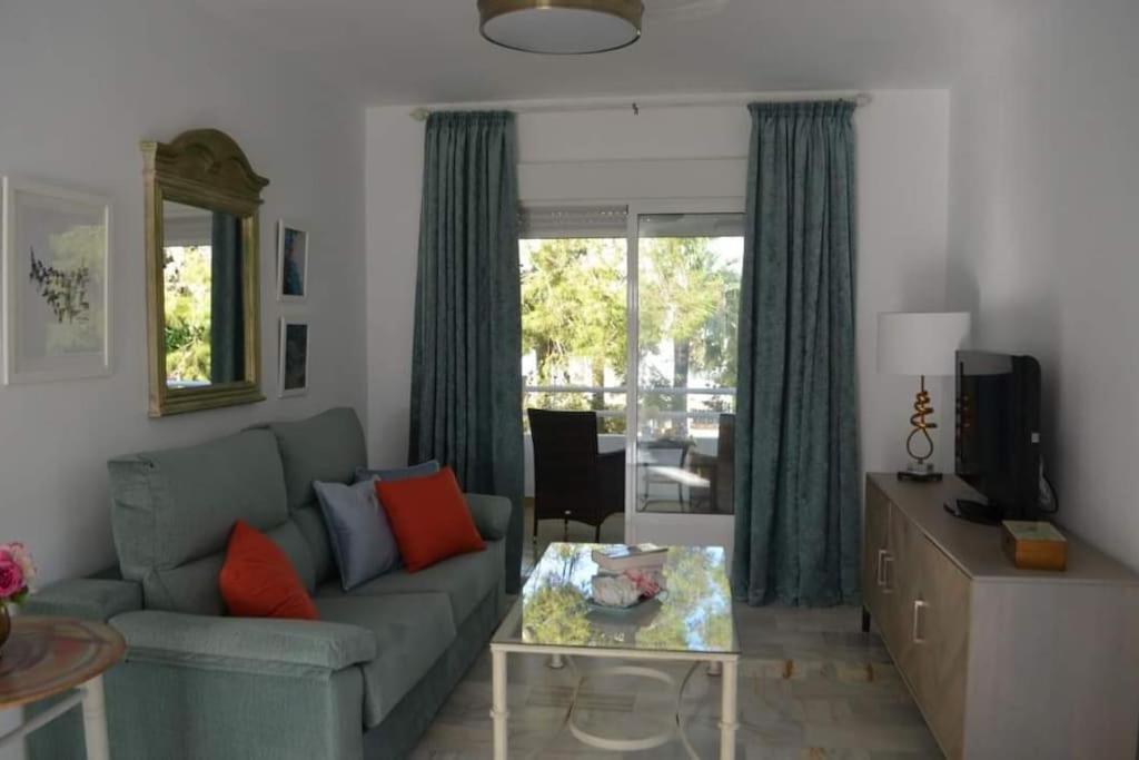Love Rent4 Malaga Yolamar Benalmádena Esterno foto